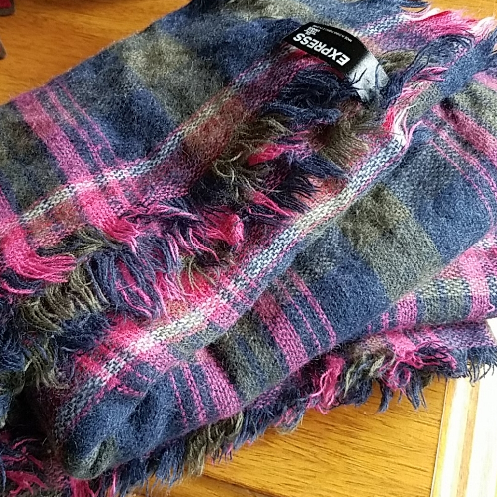 2/$20 Express Blanket Scarf Pink blue plaid wrap
